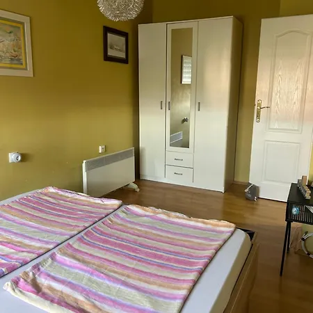 Stan Na Dan Stella Appartement Sombor